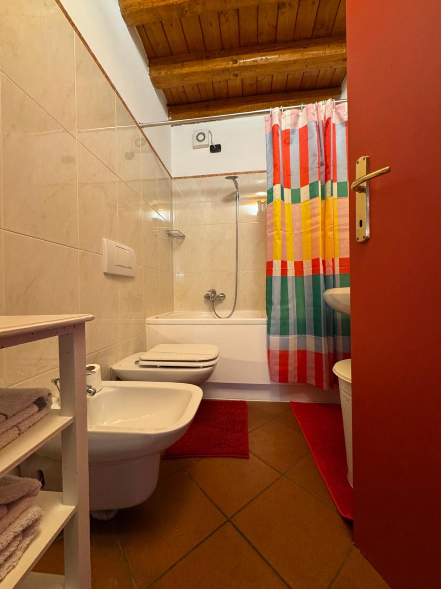 Casa Vacanza Castagna Нессо Экстерьер фото